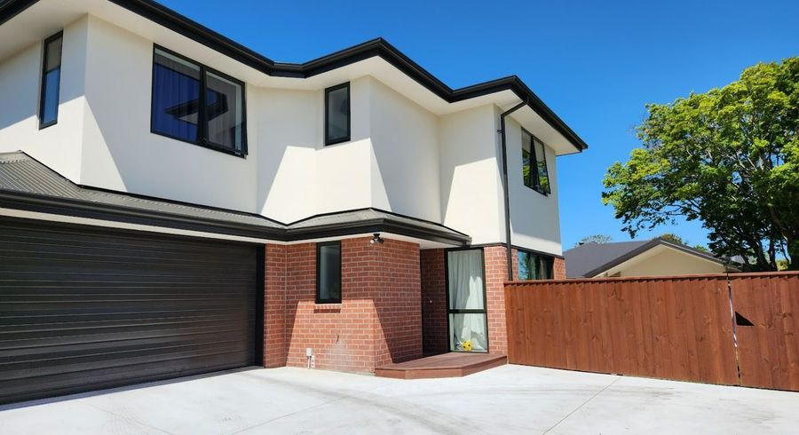  at 3/12 Lees Road, Strowan, Christchurch City, Canterbury