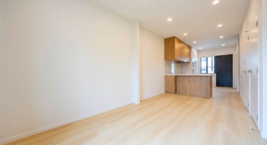  at 12 Camp Road, Mount Wellington, Auckland