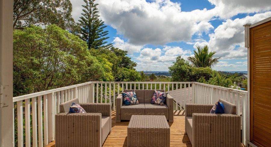 at 101 Glengarry Road, Glen Eden, Auckland