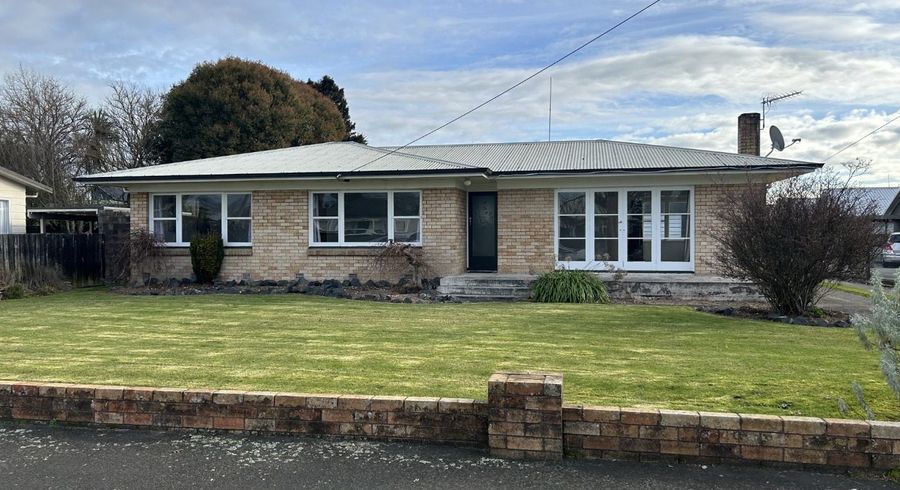  at 97 Nixon Street, Hamilton East, Hamilton