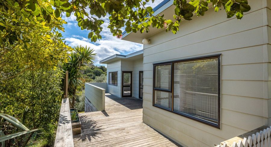  at 69 Ocean Road, Surfdale, Waiheke Island, Auckland