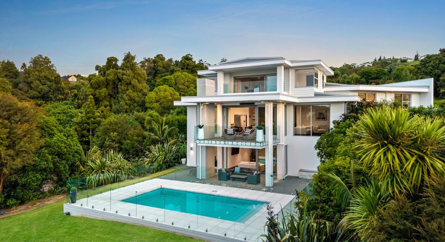  at 824 Redoubt Road, Flat Bush, Manukau City, Auckland