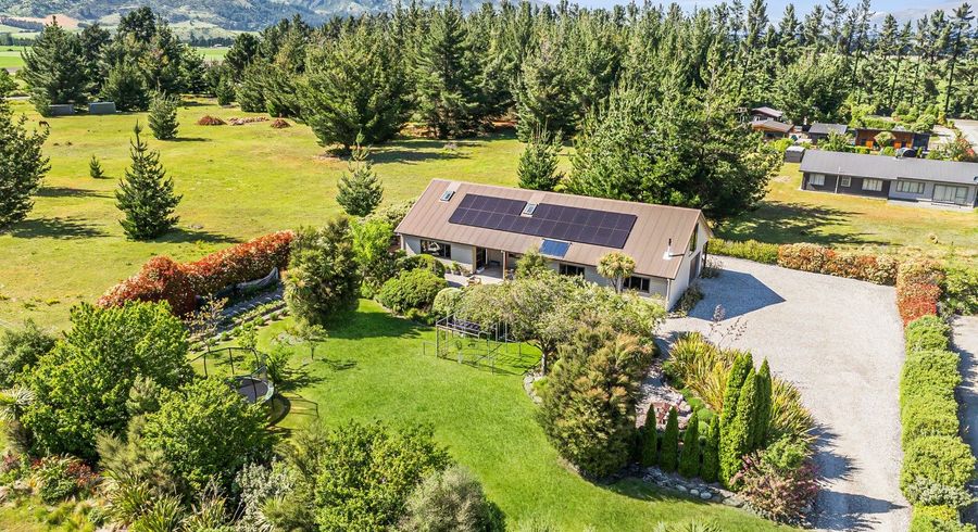  at 7 Corner Peak Lane, Lake Hawea, Wanaka, Otago