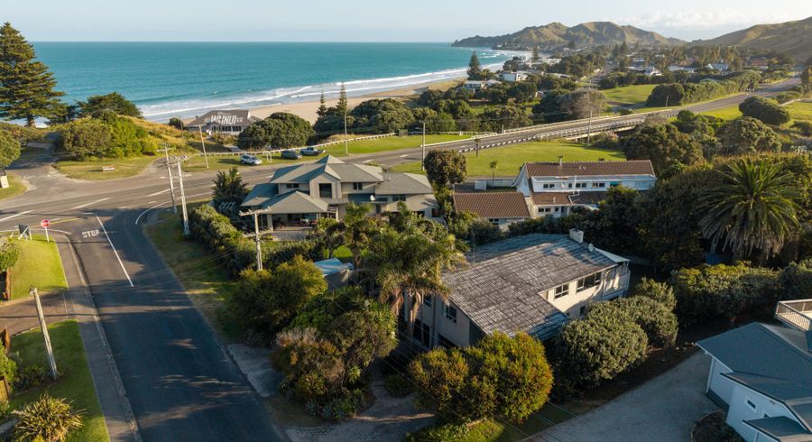  at 2 Lysnar Street, Okitu, Gisborne