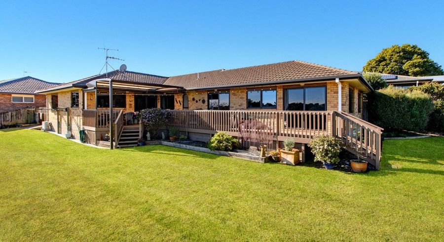  at 76 Oteki Park Drive, Welcome Bay, Tauranga, Bay Of Plenty