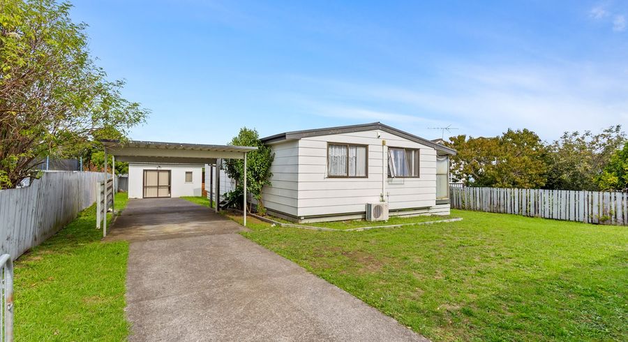  at 86 Burundi Avenue, Clendon Park, Manukau City, Auckland