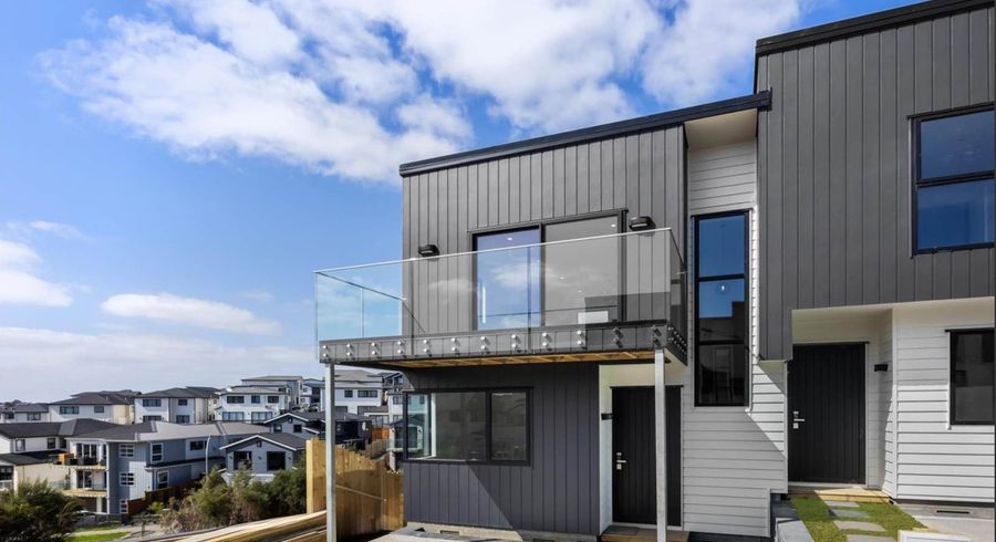  at 11 Kautawa Lane, Massey, Waitakere City, Auckland