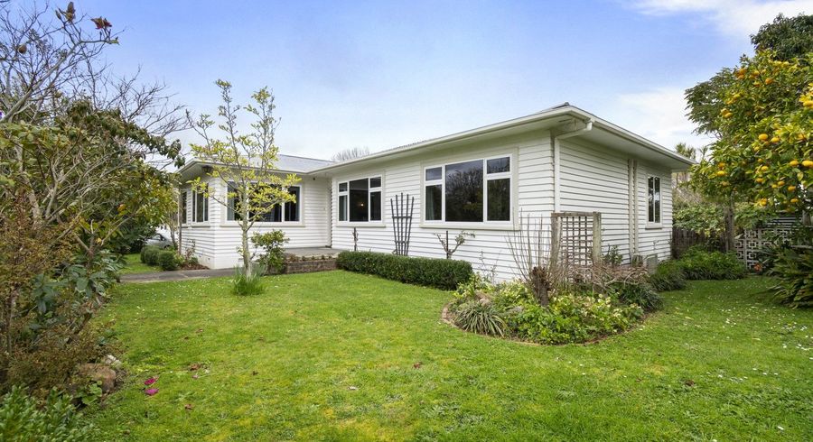  at 5 Epsom Road, Hokowhitu, Palmerston North, Manawatu / Whanganui