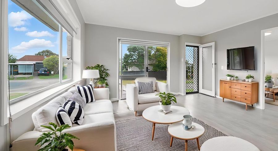  at 1/41 Blacklock Avenue, Henderson, Waitakere City, Auckland