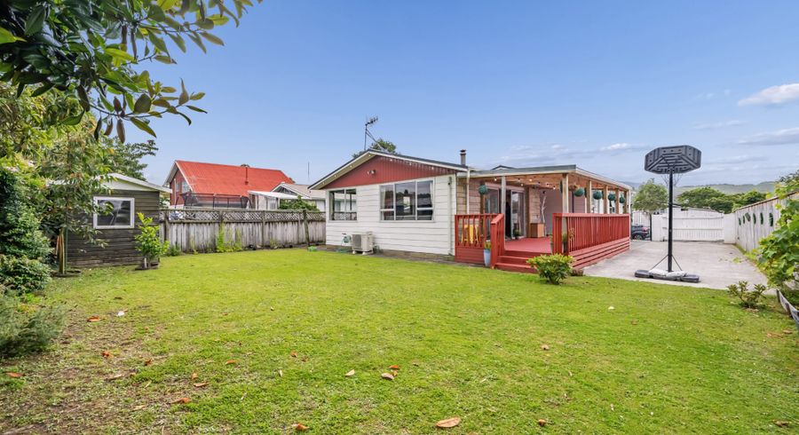  at 71 California Drive, Totara Park, Upper Hutt, Wellington