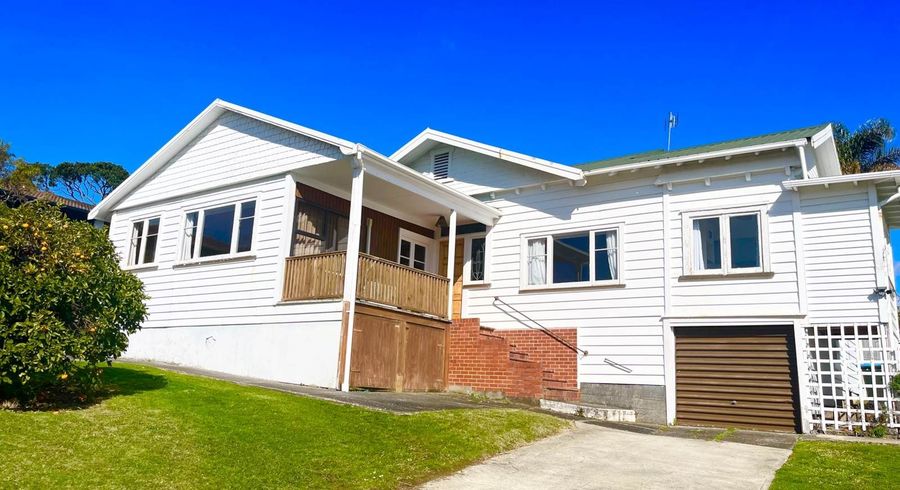  at 4 Parkside Street, Saint Heliers, Auckland City, Auckland