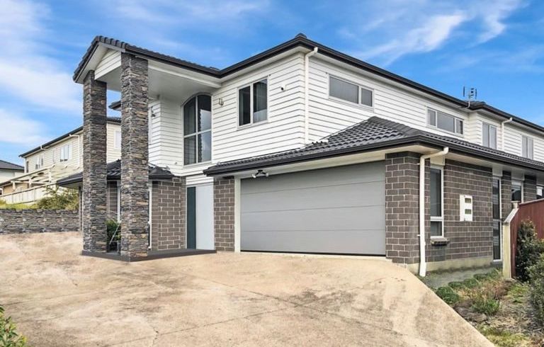  at 7 Gortnest Place, Flat Bush, Manukau City, Auckland