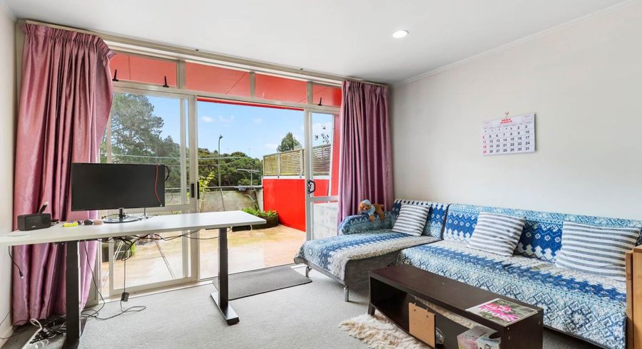  at 3D/20 Ian Marwick Place, Birkenhead, North Shore City, Auckland