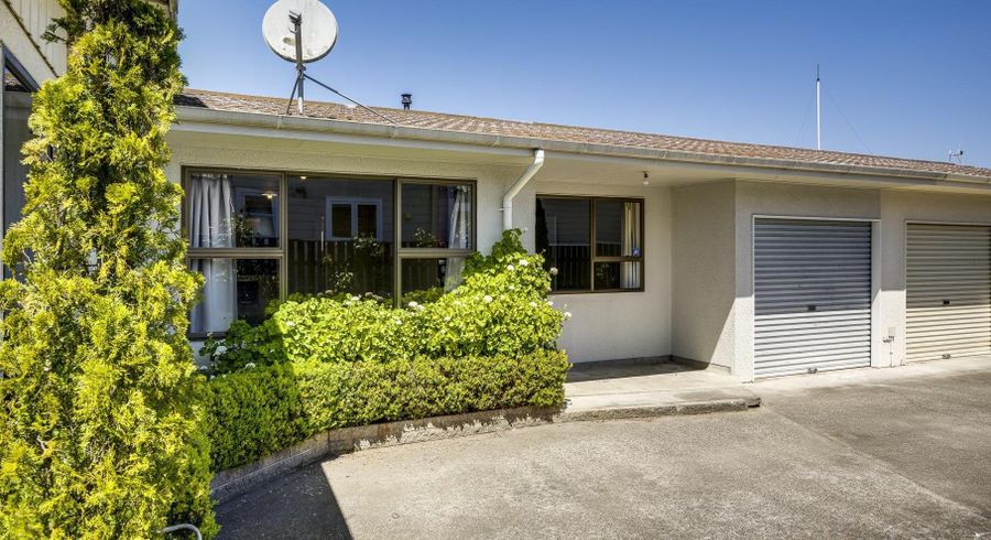  at 2/802 Victoria Street, Parkvale, Hastings