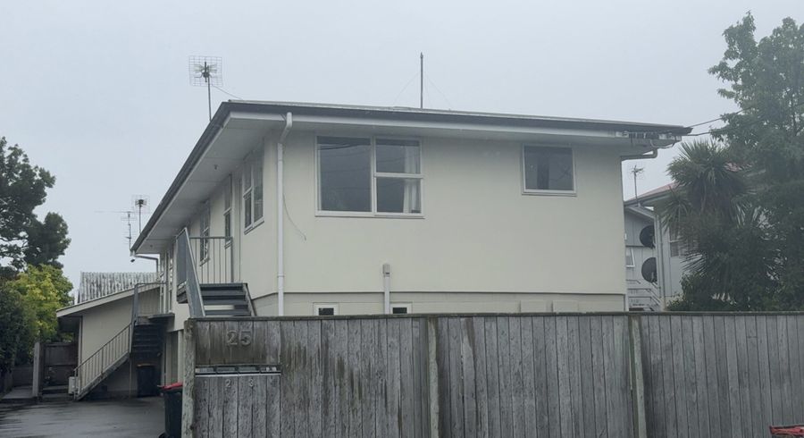  at 1/25 Andover Street, Merivale, Christchurch City, Canterbury