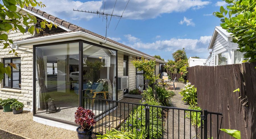  at 33A Hargest Crescent, Saint Kilda, Dunedin, Otago