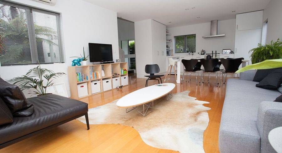  at 5 Champion Street, Edgeware, Christchurch