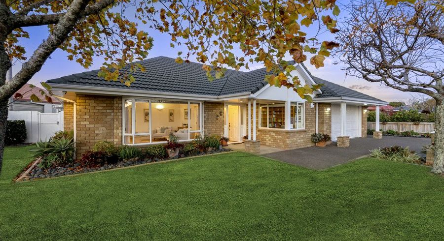  at 3 Uldale Place, Northpark, Auckland