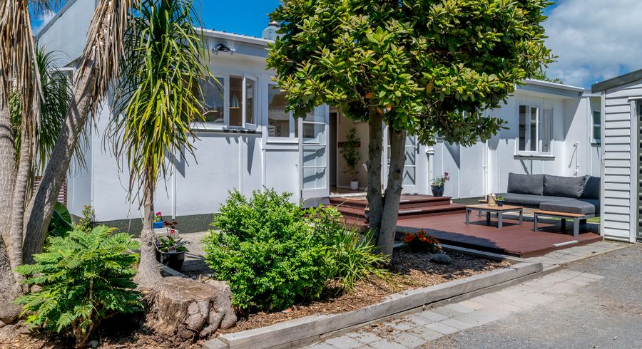  at 3 Moa Road, Raumati Beach, Paraparaumu