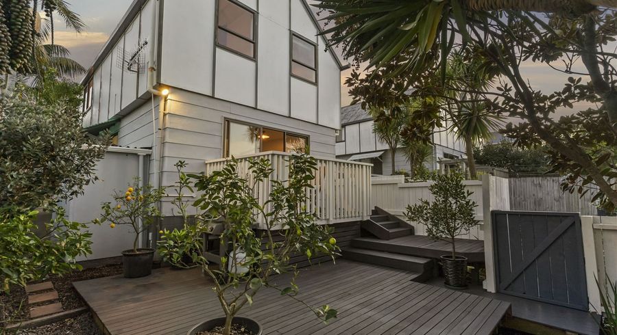  at 1/80 Taumata Road, Sandringham, Auckland