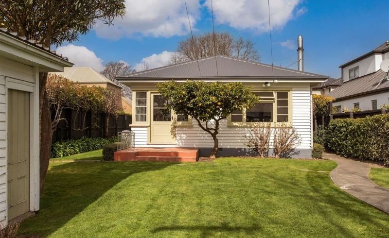  at 52 Paparoa St, Papanui, Christchurch City, Canterbury