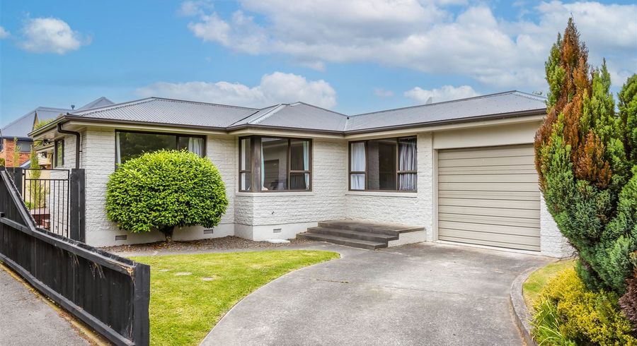  at 8 Westburn Terrace, Burnside, Christchurch