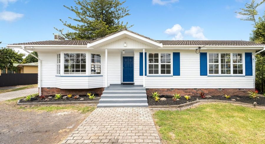  at 402 West Coast Road, Glen Eden, Auckland
