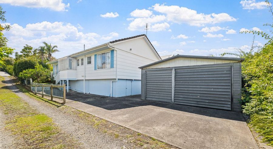  at 1/113 Rosario Crescent, Red Beach, Rodney, Auckland