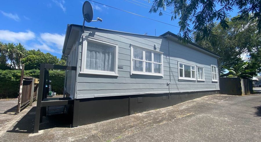  at 2/57 Grotto Street, Onehunga, Auckland City, Auckland