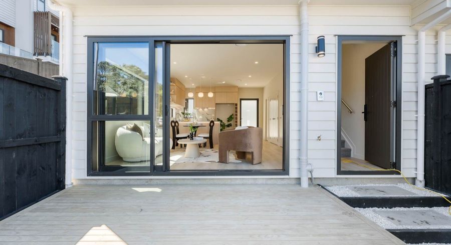  at Lot 5/72 Langana Avenue, Browns Bay, North Shore City, Auckland