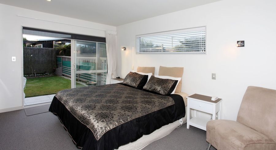  at 16 Beach Road, North New Brighton, Christchurch City, Canterbury