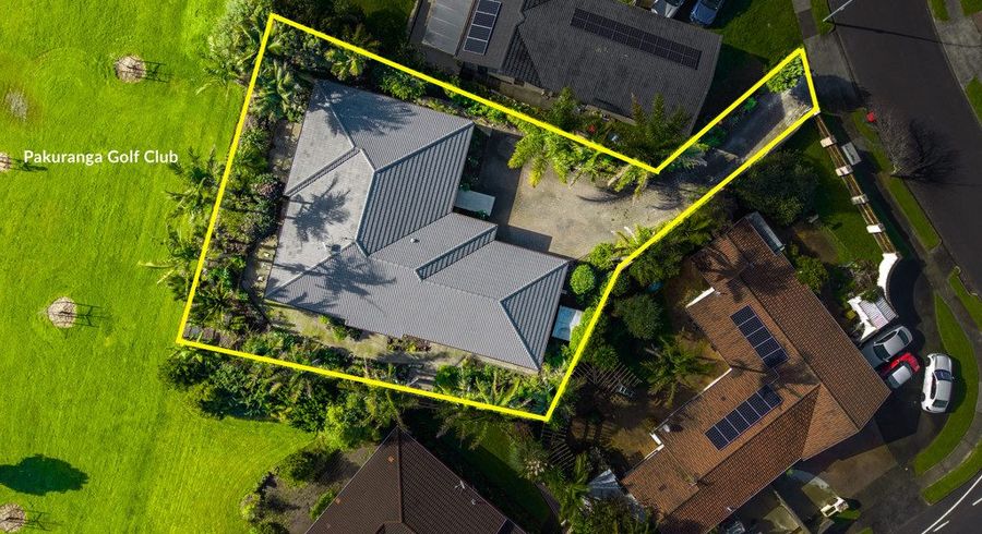  at 4 Seneca Court, Golflands, Manukau City, Auckland