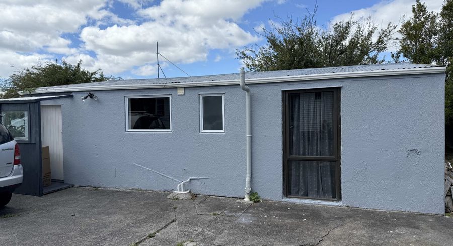 at 3A Donovan Avenue, Massey, Waitakere City, Auckland