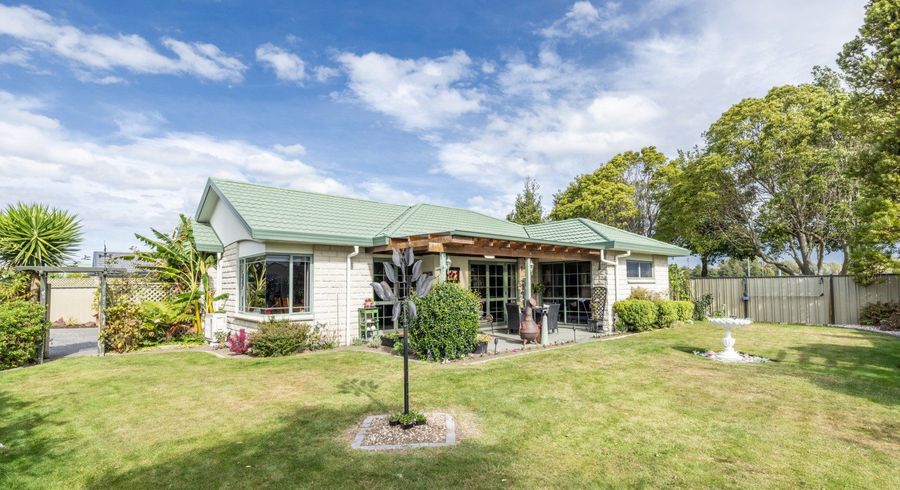  at 10 Rosehill Way, Taradale, Napier