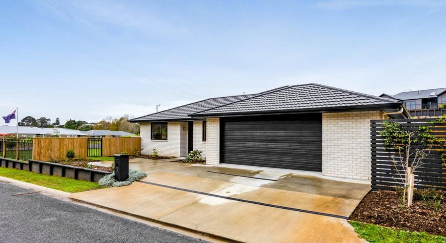  at 3 Ruru Lane, Hurworth, New Plymouth