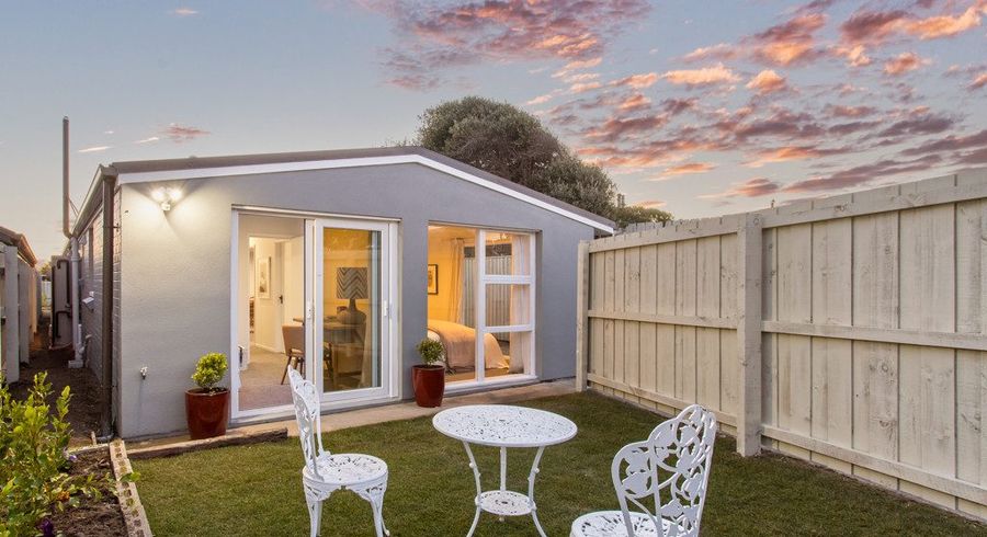  at 2/59 Oram Avenue, New Brighton, Christchurch City, Canterbury