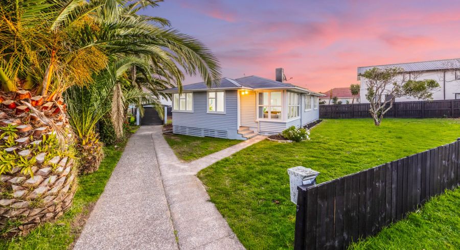  at 21 Farnborough Crescent, Mangere, Manukau City, Auckland