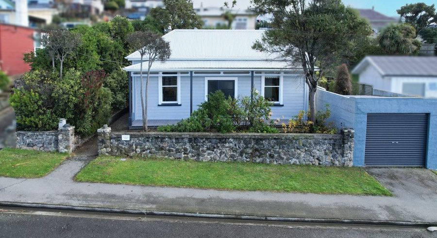  at 42 Tyne Street, South Hill, Oamaru