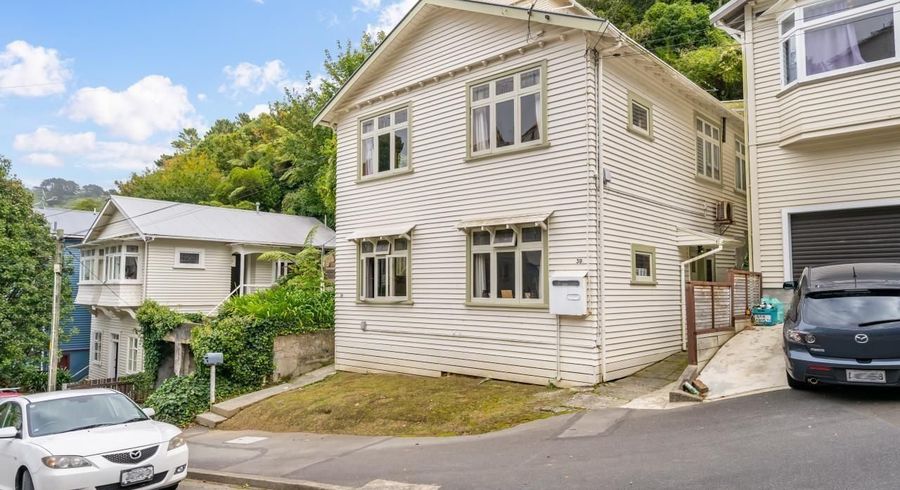  at 39 Adams Terrace, Aro Valley, Wellington, Wellington