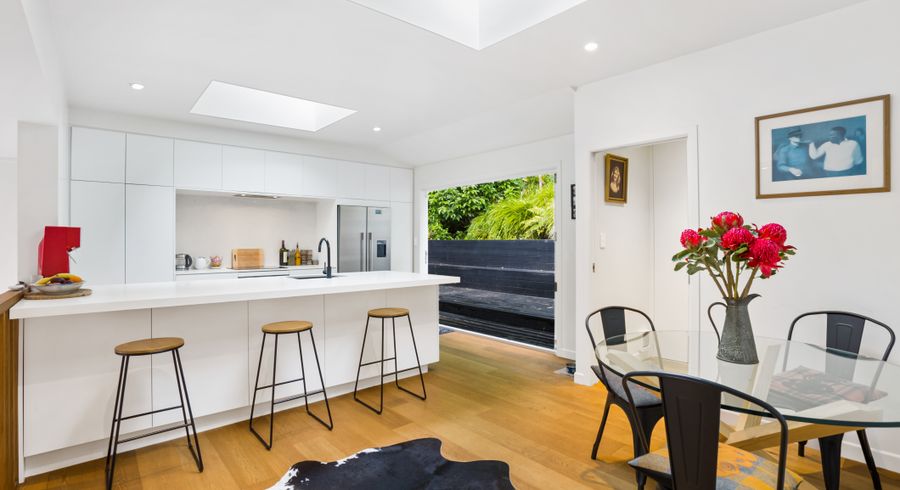  at 50 Wood Bay Road, Titirangi, Auckland