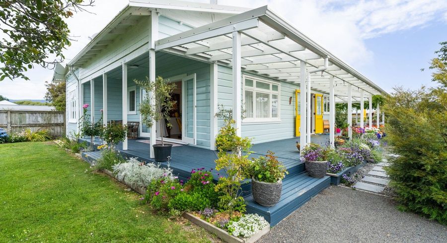  at 37 Kiharoa Street, Otaki Beach, Kapiti Coast, Wellington
