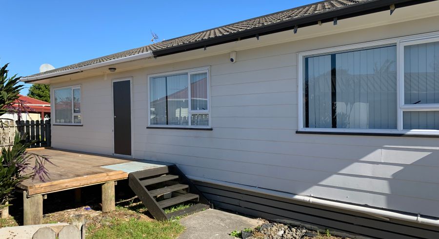  at 49 Dungarvon Place, Clendon Park, Auckland