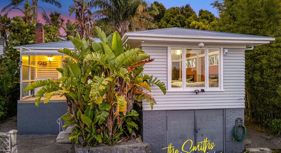 at 3 Endeavour Street, Blockhouse Bay, Auckland