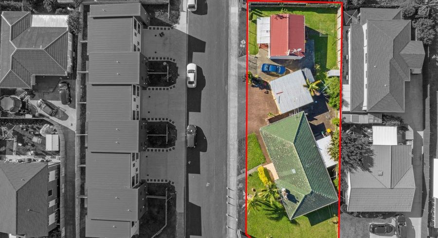  at 35 Grange Road, Papatoetoe, Auckland