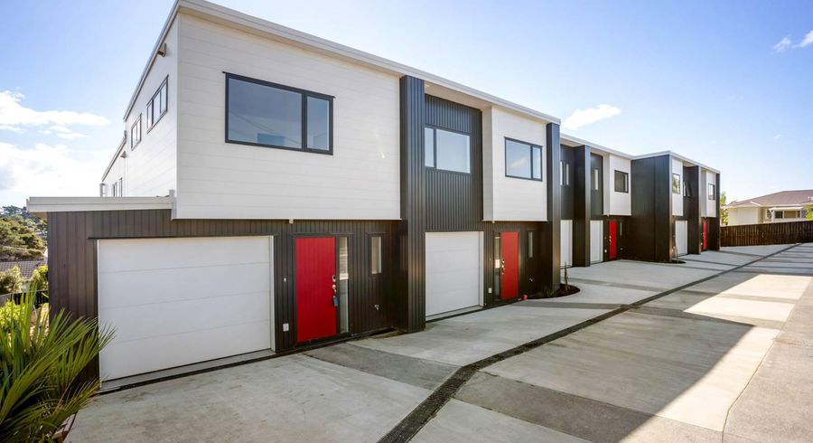  at 19A Tawa Road, Te Atatu Peninsula, Auckland