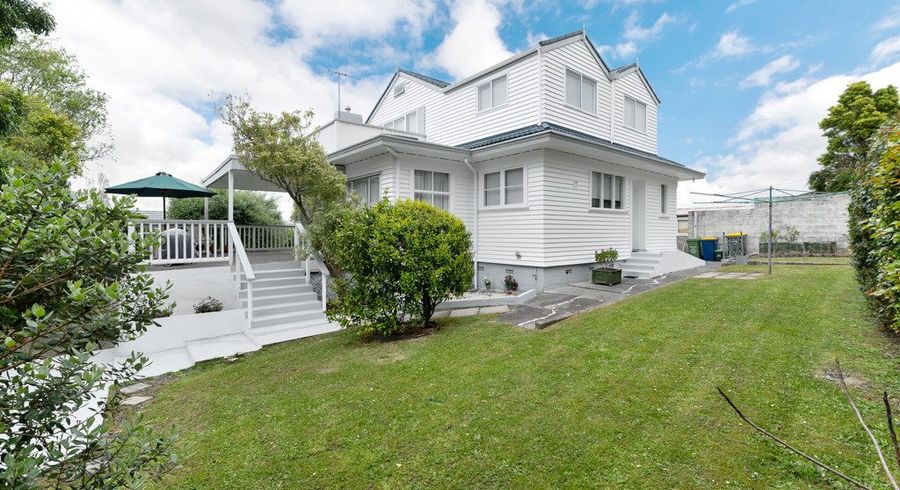  at 1/49 Nile Road, Milford, North Shore City, Auckland