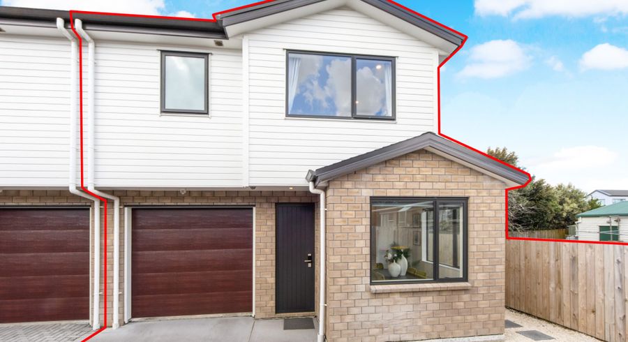  at 96A Botany Road, Botany Downs, Manukau City, Auckland