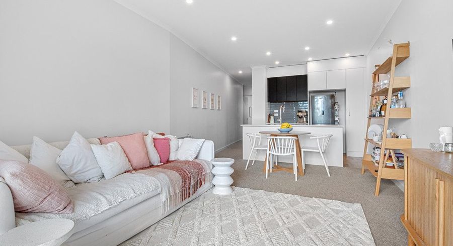  at 6/1 Genevieve Lane, Hobsonville, Waitakere City, Auckland
