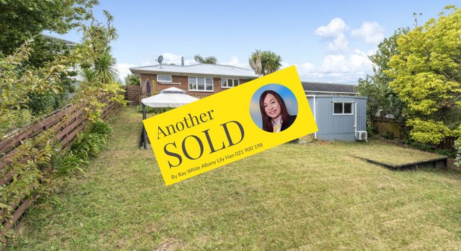  at 8 Pegler Drive, Howick, Auckland