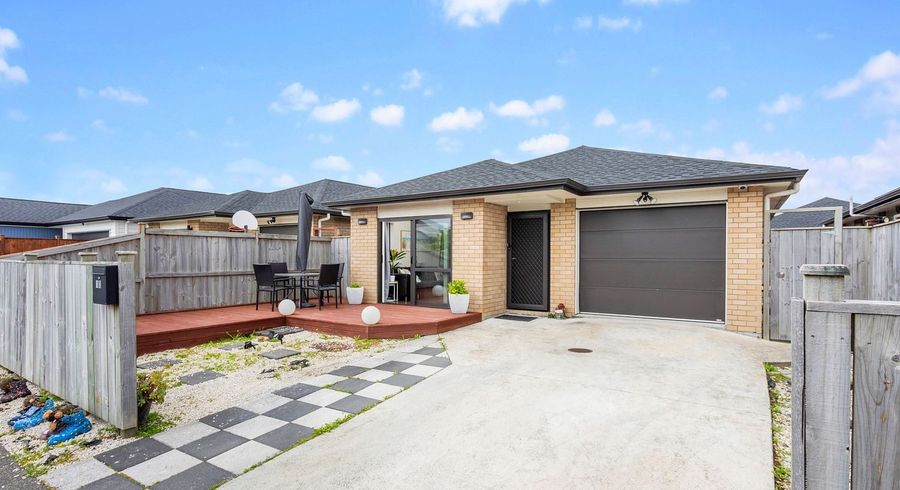 at 10 Silver Beech Street, Takanini, Papakura, Auckland